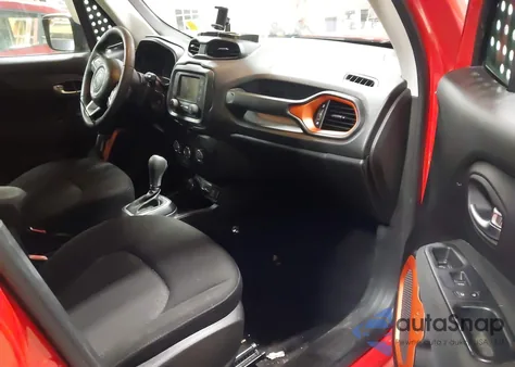 2018 Jeep Renegade Upland Edition 4X4 z USA, uszkodzony, nr VIN ZACCJBAB3JPH26291
